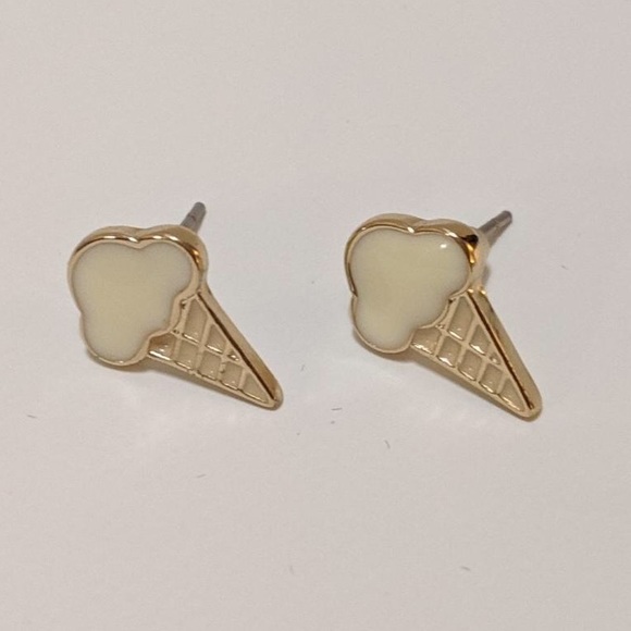 Other - SALE! 🥳 Ice cream stud earrings